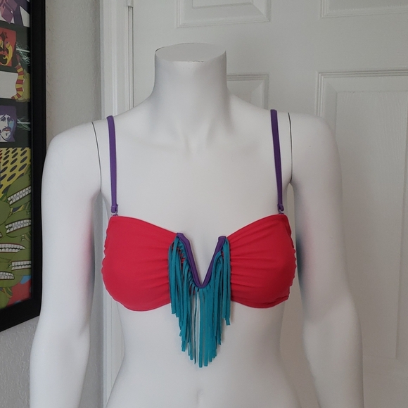 Two Piece Bikini set - Picture 2 of 5